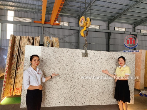 Đá nhân tạo Saphia trắng ánh xanh