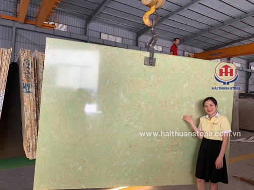 Đá nhân tạo xanh lá vân mây