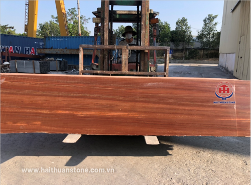 Đá Granite Red Wood (Vân Gỗ Đỏ)