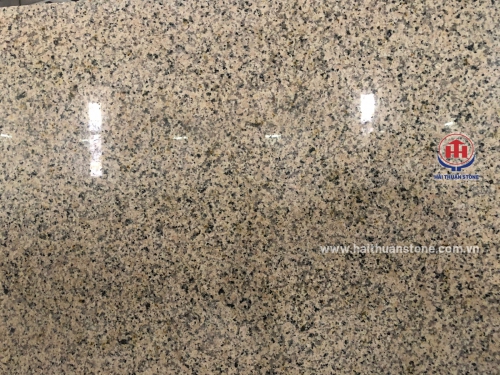 Đá Granite vàng Bình Định nhạt